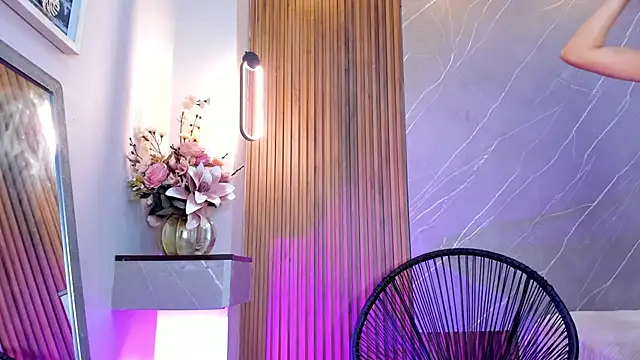 ariana jhonson1 online show from 03/07/25, 12:45