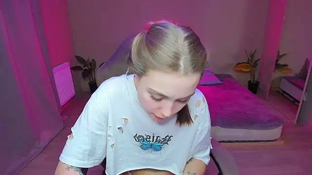 YourMegan online show from 02/27/25, 10:42