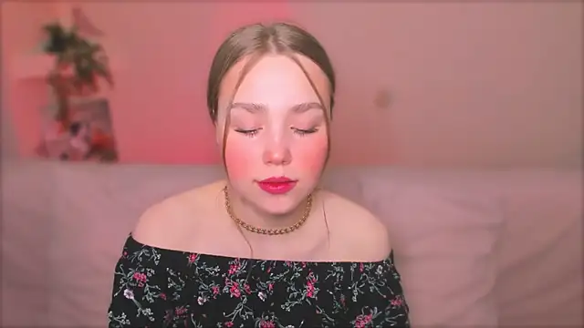 YourMegan online show from 05/04/26, 05:42
