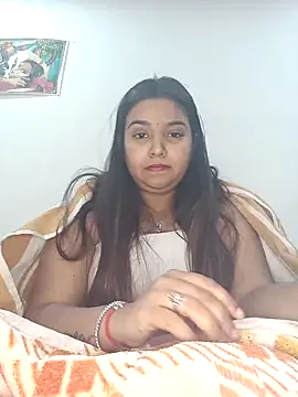 Snapshot of RAYI_01 chatting on 02/07/25, 07:49 RAYI 01 online show from 02/07/25, 07:49