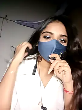 Snapshot of RAYI_01 chatting on 03/20/25, 06:53 RAYI 01 online show from 03/20/25, 06:53