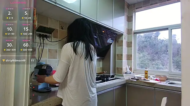 nanaliu6 online show from 03/18/25, 12:16