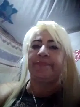 Snapshot of BonniAdams chatting on 02/23/25, 08:00 BonniAdams online show from 02/23/25, 08:00