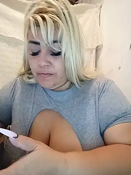 BonniAdams online show from 06/19/26, 04:06