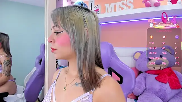 Snapshot of miss__lizeth chatting on 03/03/25, 06:01 miss lizeth online show from 03/03/25, 06:01