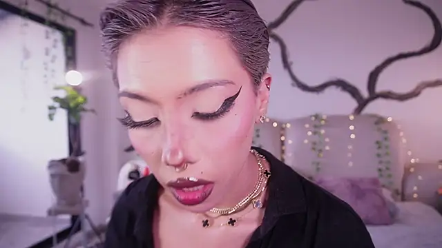 Snapshot of soidai_miiu chatting on 10/30/25, 09:04 soidai miiu online show from 10/30/25, 09:04