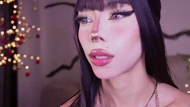 Snapshot of soidai_miiu chatting on 12/18/25, 10:38 soidai miiu online show from 12/18/25, 10:38