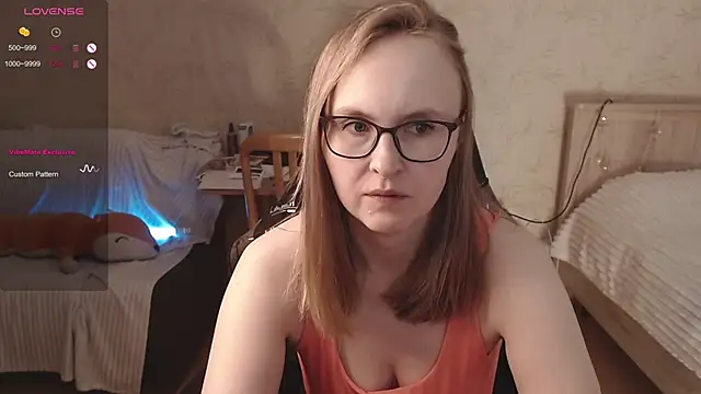 Snapshot of Agatha_Mott chatting on 09/30/25, 05:12 Agatha Mott online show from 09/30/25, 05:12