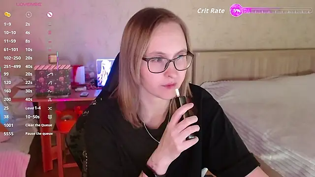 Snapshot of Agatha_Mott chatting on 02/20/26, 03:58 Agatha Mott online show from 02/20/26, 03:58