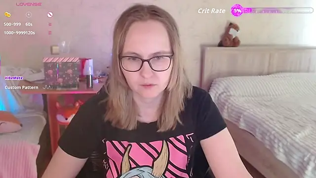 Snapshot of Agatha_Mott chatting on 03/31/26, 08:04 Agatha Mott online show from 03/31/26, 08:04