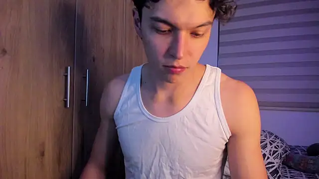 Mastrangelo xxx online show from 09/16/25, 04:24