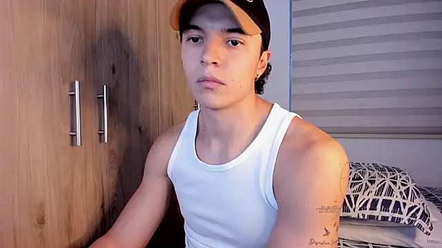 Mastrangelo xxx online show from 11/30/25, 10:47