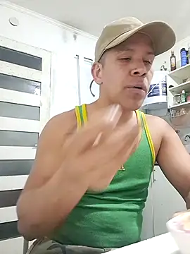 liamlara online show from 10/01/25, 02:17