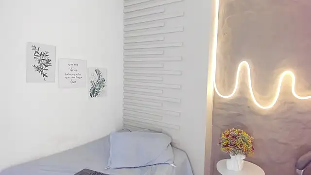 Demy Ruiz online show from 03/06/25, 08:41