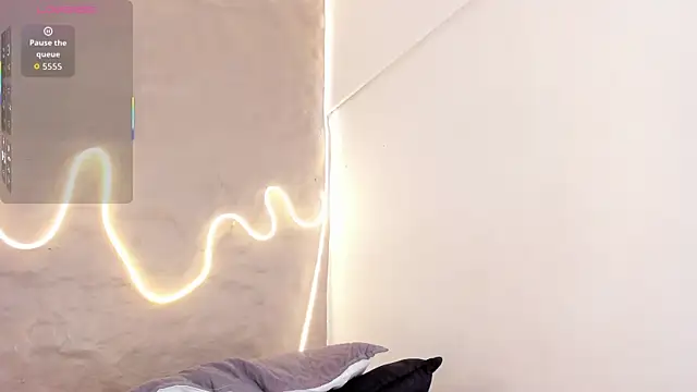 Demy Ruiz online show from 10/01/25, 03:34