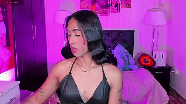 Snapshot of Alissemasiel chatting on 03/12/26, 08:37 Alissemasiel online show from 03/12/26, 08:37