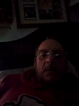 Snapshot of Dara4q chatting on 02/13/25, 06:38 Dara4q online show from 02/13/25, 06:38