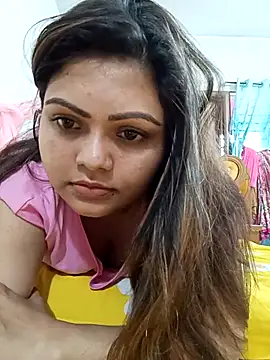 Snapshot of blue-berry07 chatting on 11/15/25, 10:01 blue-berry07 online show from 11/15/25, 10:01