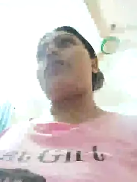 Snapshot of blue-berry07 chatting on 11/23/25, 01:22 blue-berry07 online show from 11/23/25, 01:22