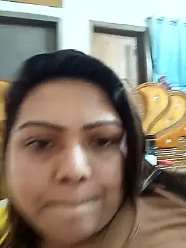 Snapshot of blue-berry07 chatting on 12/18/25, 08:37 blue-berry07 online show from 12/18/25, 08:37