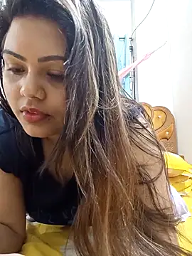 Snapshot of blue-berry07 chatting on 12/21/25, 08:10 blue-berry07 online show from 12/21/25, 08:10