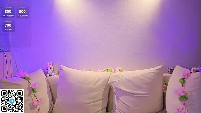 Anadeyaaa online show from 11/21/25, 11:58