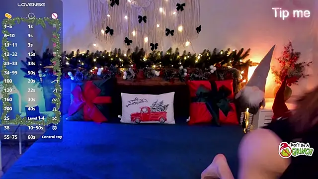 Maria Moonlight online show from 12/18/25, 12:55