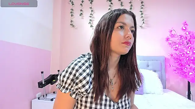 Snapshot of littletammy4u_ chatting on 10/09/25, 12:36 littletammy4u online show from 10/09/25, 12:36