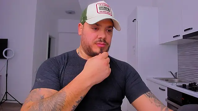 Snapshot of ZackMasterss chatting on 01/08/26, 11:18 ZackMasterss online show from 01/08/26, 11:18