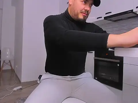 Snapshot of ZackMasterss chatting on 02/01/26, 12:31 ZackMasterss online show from 02/01/26, 12:31