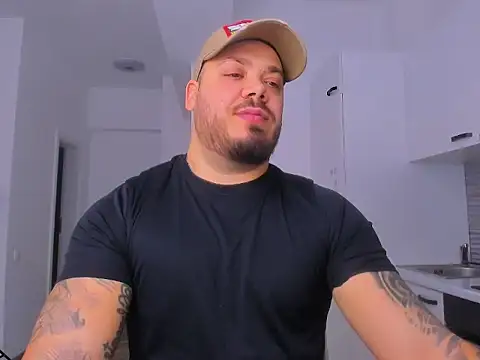 Snapshot of ZackMasterss chatting on 02/06/26, 04:06 ZackMasterss online show from 02/06/26, 04:06