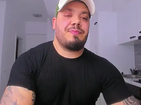 Snapshot of ZackMasterss chatting on 03/29/26, 10:10 ZackMasterss online show from 03/29/26, 10:10