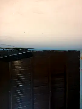 Snapshot of AngelRuby chatting on 10/05/25, 08:01 AngelRuby online show from 10/05/25, 08:01