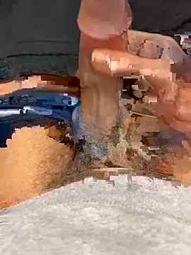 Snapshot of amialiii chatting on 02/10/25, 07:38 amialiii online show from 02/10/25, 07:38