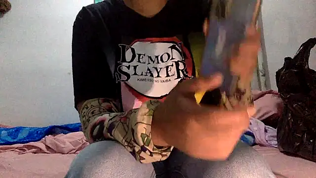 sharonlopez9611 online show from 10/12/25, 02:54