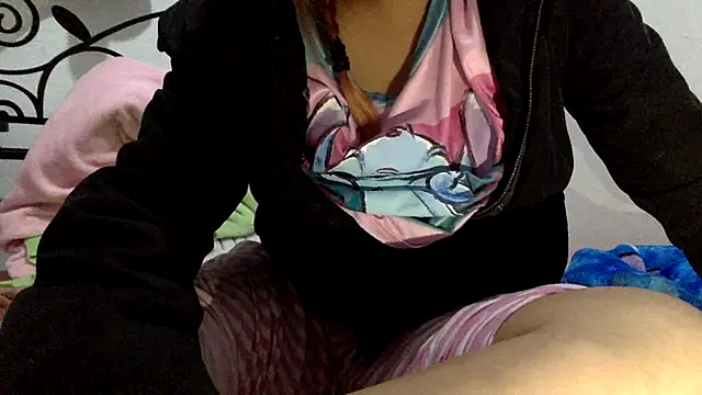 sharonlopez9611 online show from 12/03/25, 04:09