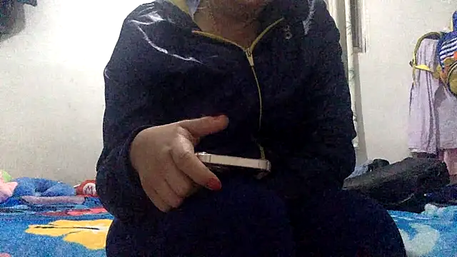sharonlopez9611 online show from 06/09/26, 03:29