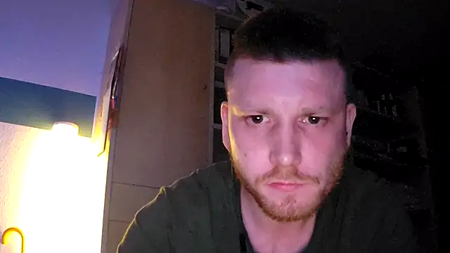 Snapshot of Foxtrott_242 chatting on 11/27/25, 02:35 Foxtrott 242 online show from 11/27/25, 02:35