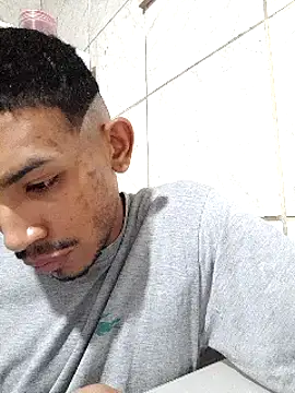 Mineirinho043 online show from 03/17/25, 03:03