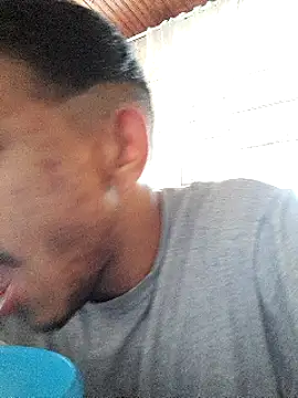 Mineirinho043 online show from 03/22/25, 06:14