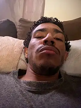 Mineirinho043 online show from 09/10/25, 01:33