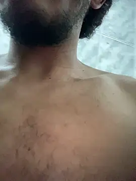 Mineirinho043 online show from 10/12/25, 04:44