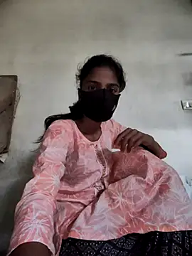 Snapshot of fuungirl38 chatting on 02/23/25, 08:28 fuungirl38 online show from 02/23/25, 08:28