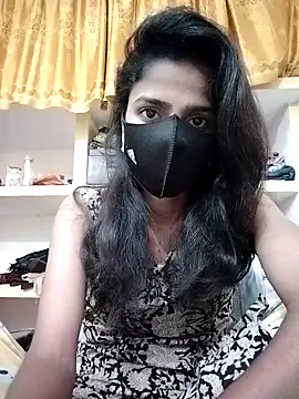 Snapshot of fuungirl38 chatting on 02/27/25, 07:37 fuungirl38 online show from 02/27/25, 07:37