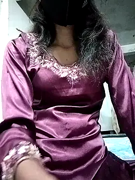 Snapshot of fuungirl38 chatting on 03/01/25, 07:59 fuungirl38 online show from 03/01/25, 07:59