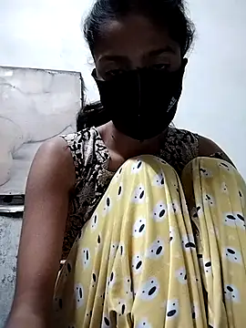 Snapshot of fuungirl38 chatting on 03/01/25, 11:04 fuungirl38 online show from 03/01/25, 11:04