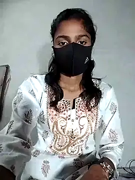 Snapshot of fuungirl38 chatting on 03/05/25, 03:29 fuungirl38 online show from 03/05/25, 03:29