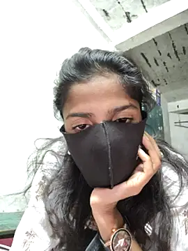 Snapshot of fuungirl38 chatting on 03/05/25, 06:34 fuungirl38 online show from 03/05/25, 06:34