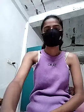 Snapshot of fuungirl38 chatting on 03/13/25, 07:09 fuungirl38 online show from 03/13/25, 07:09