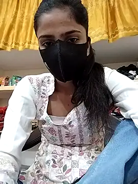 Snapshot of fuungirl38 chatting on 03/19/25, 01:18 fuungirl38 online show from 03/19/25, 01:18